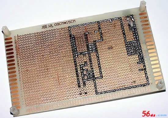 8.完成后的实验板背面